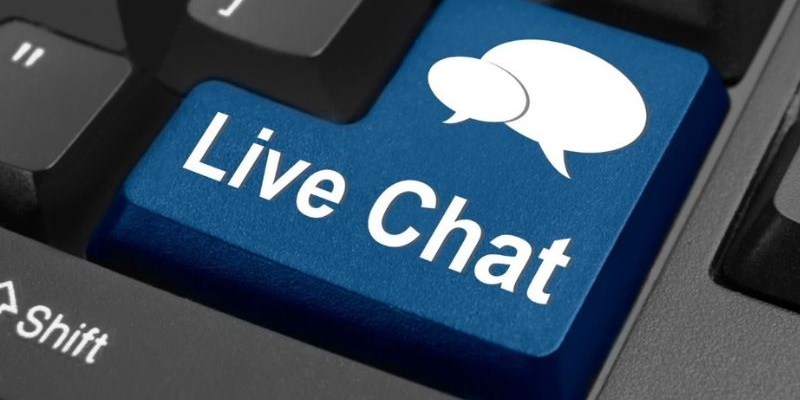 Liên hệ với chúng tôi quá tính năng chat live